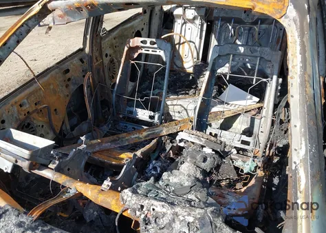 2009 Ford Focus S z USA, uszkodzony, nr VIN 1FAHP34N89W118254